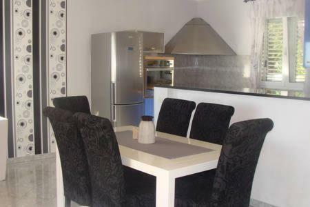 Apartment Laura,Amazing View! Ντουμπρόβνικ Εξωτερικό φωτογραφία